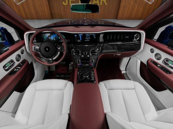 Rolls-Royce Cullinan I Рестайлинг (Series II) с пробегом 2026 года, цена 78 125 000 рублей, 54 км, внедорожник, Автокод Объявления