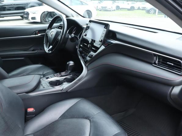 Toyota Camry VIII (XV70) Рестайлинг с пробегом 2021 года, цена 2 589 000 рублей, 144000 км, седан, Автокод Объявления
