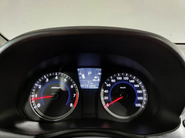 Hyundai Solaris I с пробегом 2011 года, цена 790 000 рублей, 170000 км, хэтчбек, Автокод Объявления