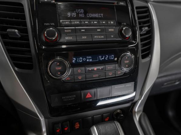 Mitsubishi Pajero Sport III с пробегом 2019 года, цена 2 570 000 рублей, 122616 км, внедорожник, Автокод Объявления