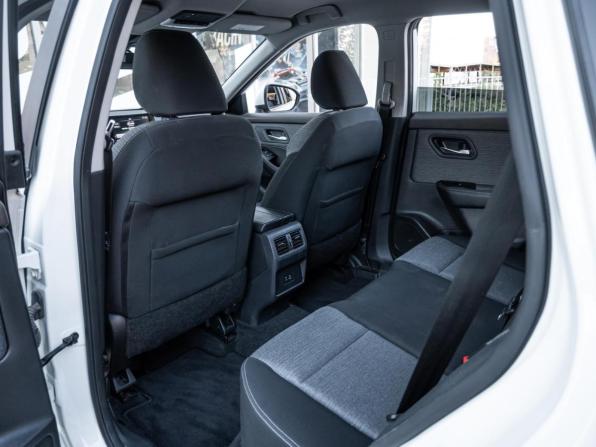 Nissan Rogue III с пробегом 2022 года, цена 2 625 000 рублей, 88757 км, внедорожник, Автокод Объявления