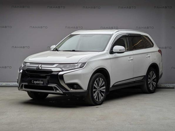 Mitsubishi Outlander III Рестайлинг 3 с пробегом 2020 года, цена 2 399 000 рублей, 91816 км, внедорожник, Автокод Объявления