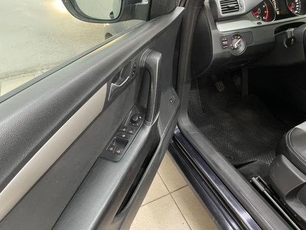 Volkswagen Passat B7 с пробегом 2014 года, цена 999 000 рублей, 156379 км, седан, Автокод Объявления