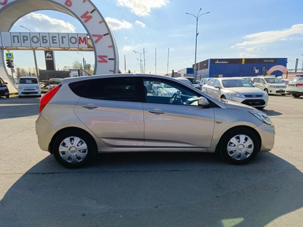 Hyundai Solaris I с пробегом 2011 года, цена 735 000 рублей, 211785 км, хэтчбек, Автокод Объявления