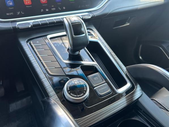 Geely Atlas Pro с пробегом 2024 года, цена 2 030 000 рублей, 82983 км, внедорожник, Автокод Объявления