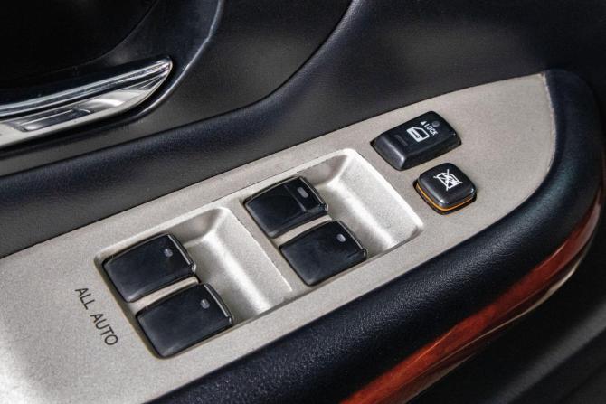 Lexus RX II Рестайлинг с пробегом 2007 года, цена 1 269 000 рублей, 372500 км, внедорожник, Автокод Объявления