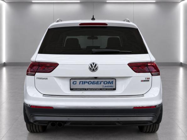 Volkswagen Tiguan II с пробегом 2017 года, цена 2 500 000 рублей, 80746 км, внедорожник, Автокод Объявления