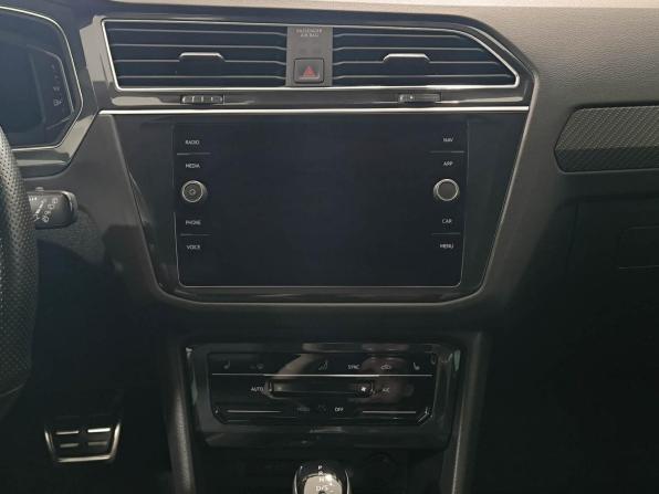 Volkswagen Tiguan II Рестайлинг с пробегом 2021 года, цена 3 720 000 рублей, 106360 км, внедорожник, Автокод Объявления