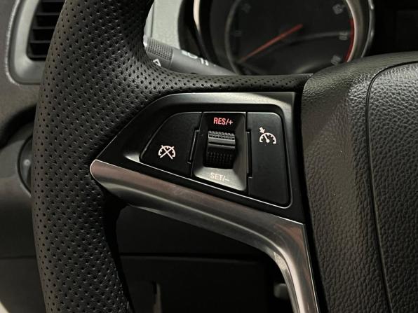 Opel Insignia I с пробегом 2013 года, цена 885 000 рублей, 114950 км, седан, Автокод Объявления