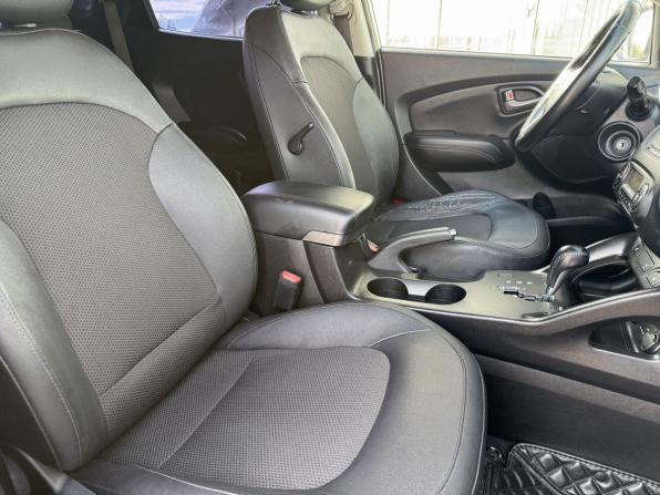 Hyundai ix35 I Рестайлинг с пробегом 2015 года, цена 1 549 000 рублей, 150000 км, внедорожник, Автокод Объявления