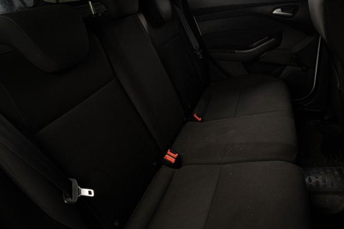 Ford Focus III Рестайлинг с пробегом 2017 года, цена 929 000 рублей, 122058 км, универсал, Автокод Объявления