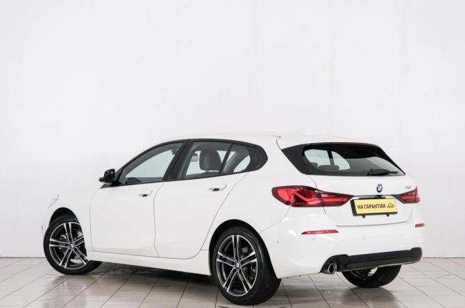 BMW 1 серии III (F40) с пробегом 2021 года, цена 1 549 000 рублей, 91100 км, хэтчбек, Автокод Объявления