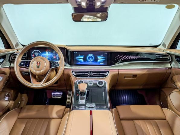 Hongqi H9 I с пробегом 2023 года, цена 4 215 000 рублей, 5367 км, седан, Автокод Объявления