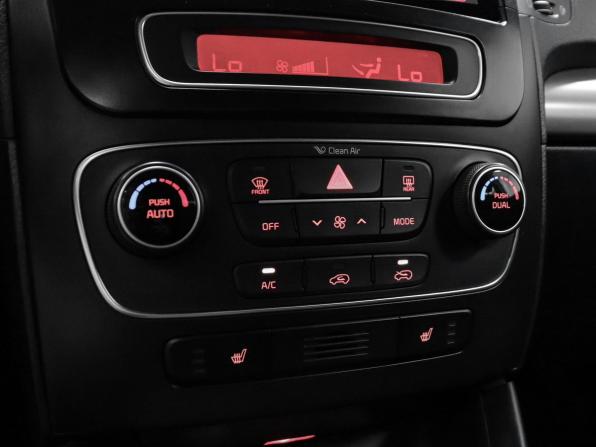 Kia Sorento II Рестайлинг с пробегом 2014 года, цена 1 699 000 рублей, 141718 км, внедорожник, Автокод Объявления