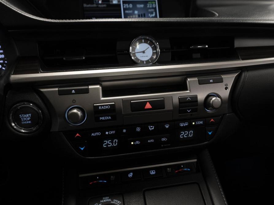 Lexus ES VI Рестайлинг Москва  - изображение 19