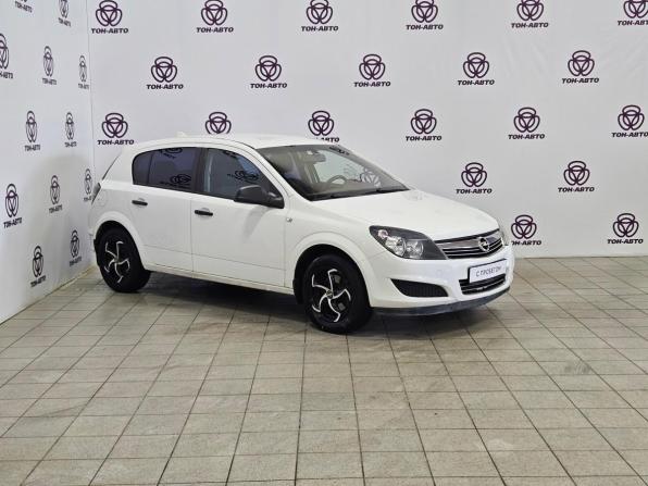 Opel Astra H Рестайлинг с пробегом 2011 года, цена 555 000 рублей, 141079 км, хэтчбек, Автокод Объявления