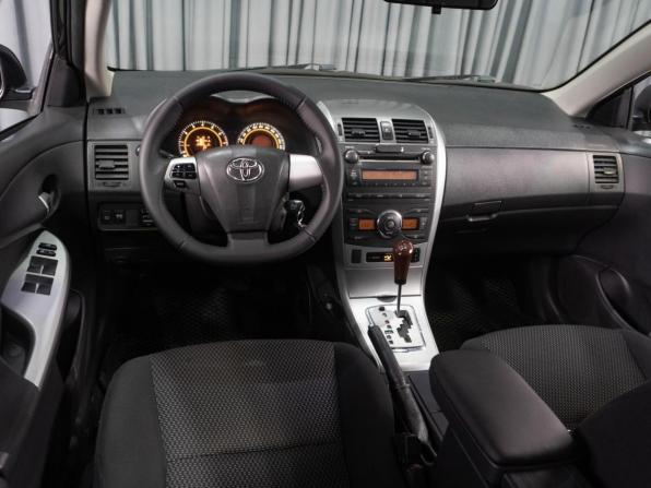 Toyota Corolla X (E140 E150) Рестайлинг с пробегом 2011 года, цена 799 000 рублей, 305735 км, седан, Автокод Объявления