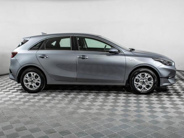 Kia Ceed III Рестайлинг с пробегом 2022 года, цена 2 440 000 рублей, 36132 км, хэтчбек, Автокод Объявления