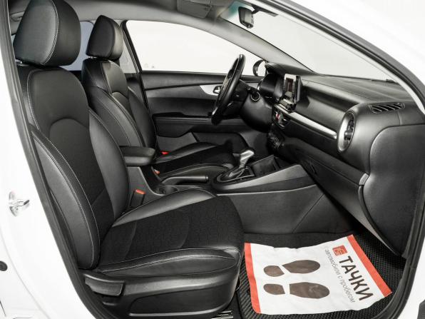 Kia K3 II с пробегом 2021 года, цена 1 550 000 рублей, 54032 км, седан, Автокод Объявления