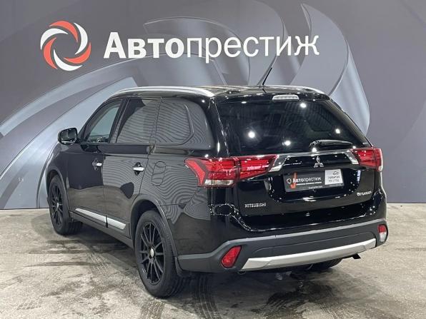 Mitsubishi Outlander III Рестайлинг 2 с пробегом 2016 года, цена 1 599 000 рублей, 240231 км, внедорожник, Автокод Объявления