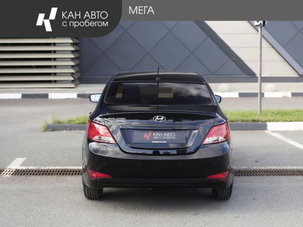 Hyundai Solaris I Рестайлинг с пробегом 2016 года, цена 1 039 000 рублей, 131583 км, седан, Автокод Объявления