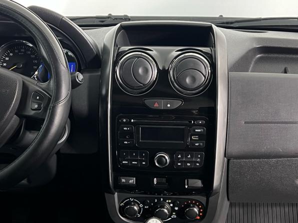 Renault Duster I Рестайлинг с пробегом 2017 года, цена 1 299 000 рублей, 170000 км, внедорожник, Автокод Объявления