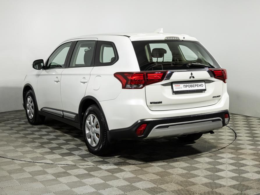 Mitsubishi Outlander III Рестайлинг 3 Санкт-Петербург  - изображение 7