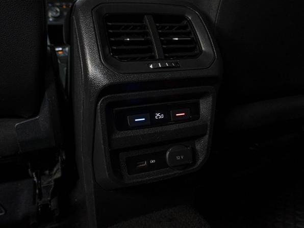 Volkswagen Tiguan II с пробегом 2019 года, цена 2 000 000 рублей, 156711 км, внедорожник, Автокод Объявления