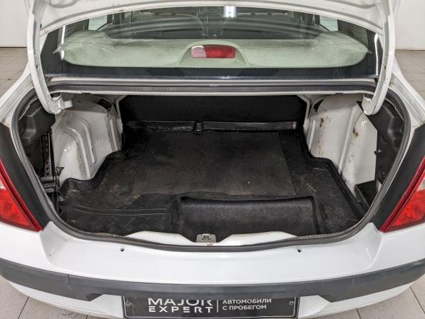 Renault Symbol I Рестайлинг с пробегом 2005 года, цена 550 000 рублей, 43000 км, седан, Автокод Объявления