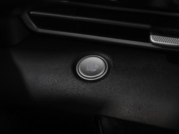 Hyundai Elantra VII (CN7) с пробегом 2023 года, цена 2 126 000 рублей, 29049 км, седан, Автокод Объявления