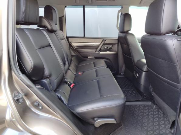 Mitsubishi Pajero IV Рестайлинг 1 с пробегом 2012 года, цена 2 249 000 рублей, 127941 км, внедорожник, Автокод Объявления
