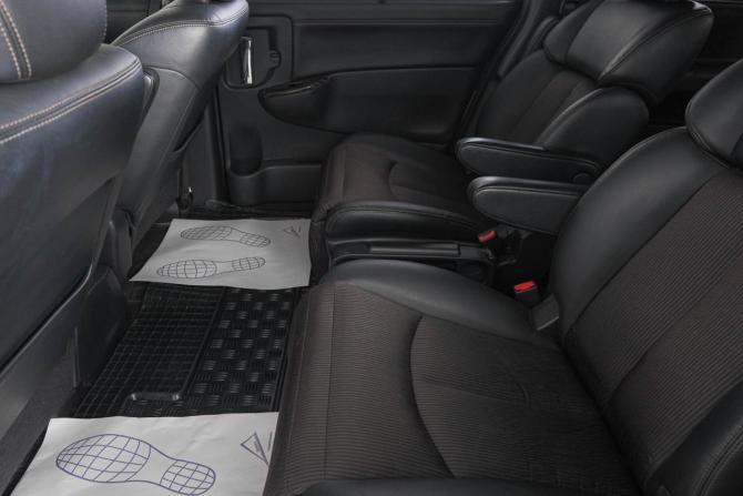 Nissan Elgrand III (E52) Рестайлинг с пробегом 2018 года, цена 3 449 000 рублей, 71000 км, минивэн, Автокод Объявления