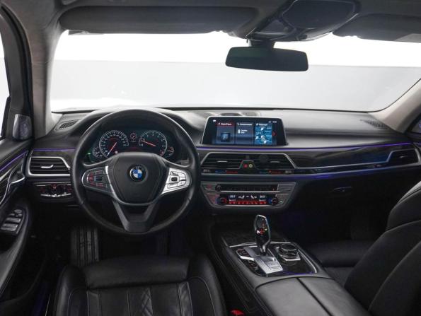 BMW 7 серии VI (G11/G12) с пробегом 2016 года, цена 3 349 077 рублей, 122184 км, седан, Автокод Объявления