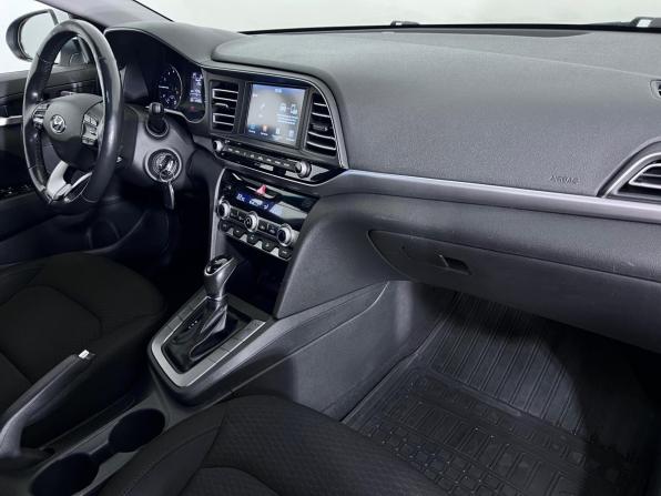 Hyundai Elantra VI (AD) Рестайлинг с пробегом 2019 года, цена 1 399 000 рублей, 127001 км, седан, Автокод Объявления
