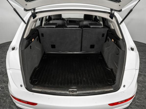Audi Q5 I (8R) с пробегом 2012 года, цена 1 470 000 рублей, 232196 км, внедорожник, Автокод Объявления