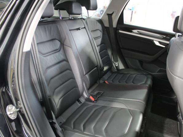 Volkswagen Touareg III с пробегом 2021 года, цена 5 650 000 рублей, 56265 км, внедорожник, Автокод Объявления