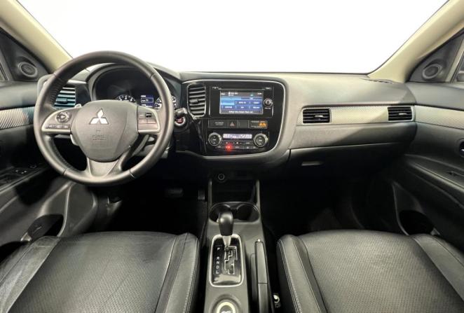 Mitsubishi Outlander III с пробегом 2012 года, цена 975 000 рублей, 253003 км, внедорожник, Автокод Объявления