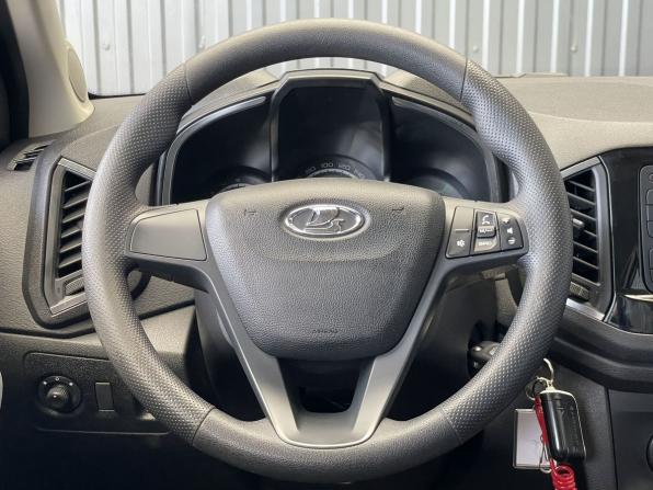 Lada (ВАЗ) XRAY I с пробегом 2017 года, цена 877 000 рублей, 91809 км, хэтчбек, Автокод Объявления