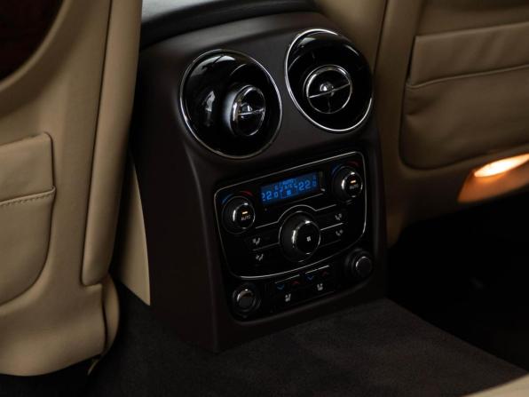 Jaguar XJ IV (X351) с пробегом 2010 года, цена 1 749 077 рублей, 109321 км, седан, Автокод Объявления