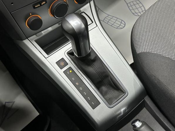 Opel Astra H Рестайлинг с пробегом 2014 года, цена 865 000 рублей, 113251 км, хэтчбек, Автокод Объявления