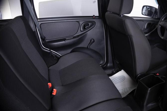 Chevrolet Niva I Рестайлинг с пробегом 2015 года, цена 629 000 рублей, 145000 км, внедорожник, Автокод Объявления