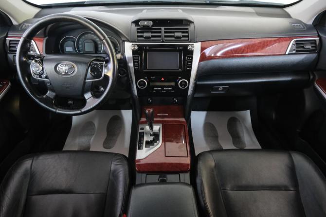 Toyota Camry VII (XV50) с пробегом 2012 года, цена 1 729 000 рублей, 330000 км, седан, Автокод Объявления