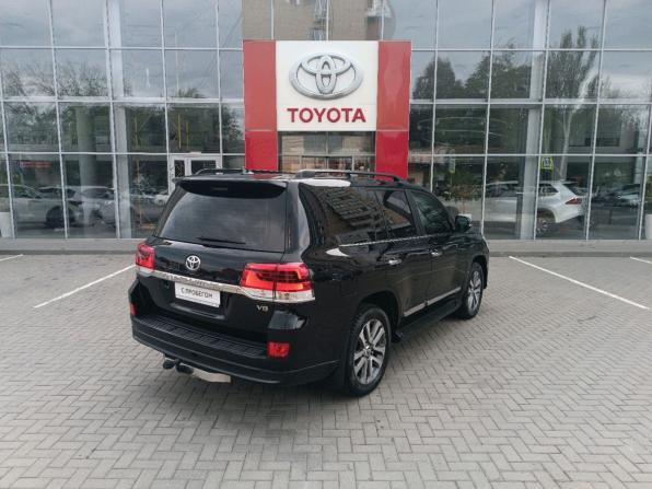 Toyota Land Cruiser 200 Series Рестайлинг 2 с пробегом 2018 года, цена 7 999 000 рублей, 83455 км, внедорожник, Автокод Объявления