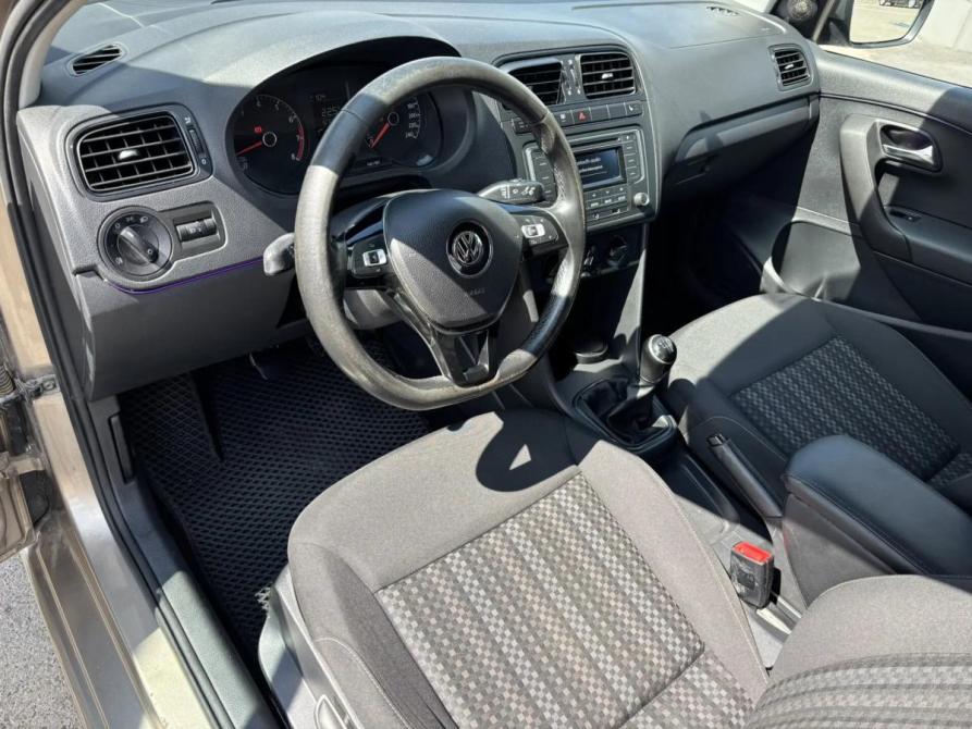 Volkswagen Polo V Рестайлинг Альметьевск  - изображение 9