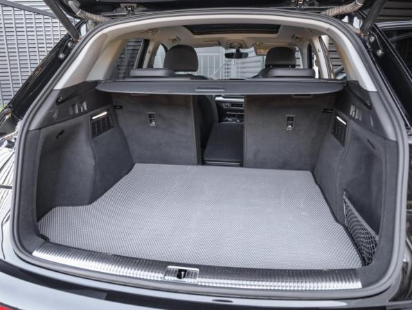 Audi Q5 II (FY) с пробегом 2019 года, цена 3 699 000 рублей, 62794 км, внедорожник, Автокод Объявления