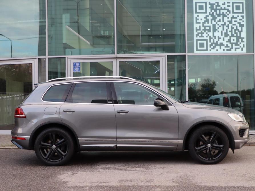 Volkswagen Touareg II Рестайлинг Санкт-Петербург  - изображение 4