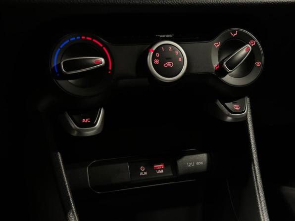 Kia Picanto III с пробегом 2019 года, цена 1 270 000 рублей, 65398 км, хэтчбек, Автокод Объявления