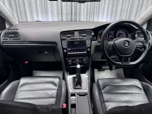 Volkswagen Golf VII с пробегом 2015 года, цена 1 500 000 рублей, 104279 км, универсал, Автокод Объявления