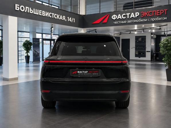 Li Auto (Lixiang) L9 I Рестайлинг с пробегом 2024 года, цена 5 799 000 рублей, 92501 км, внедорожник, Автокод Объявления