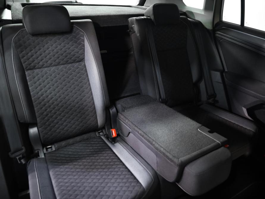 Volkswagen Tiguan II Санкт-Петербург  - изображение 29
